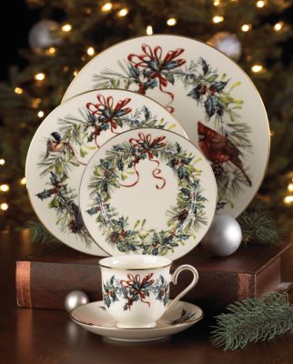 Winter Greetings Dinnerware Collection