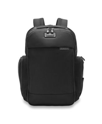 Baseline Traveler Backpack