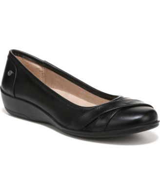 Women’s I-Loyal Low Wedge Ballet Flats